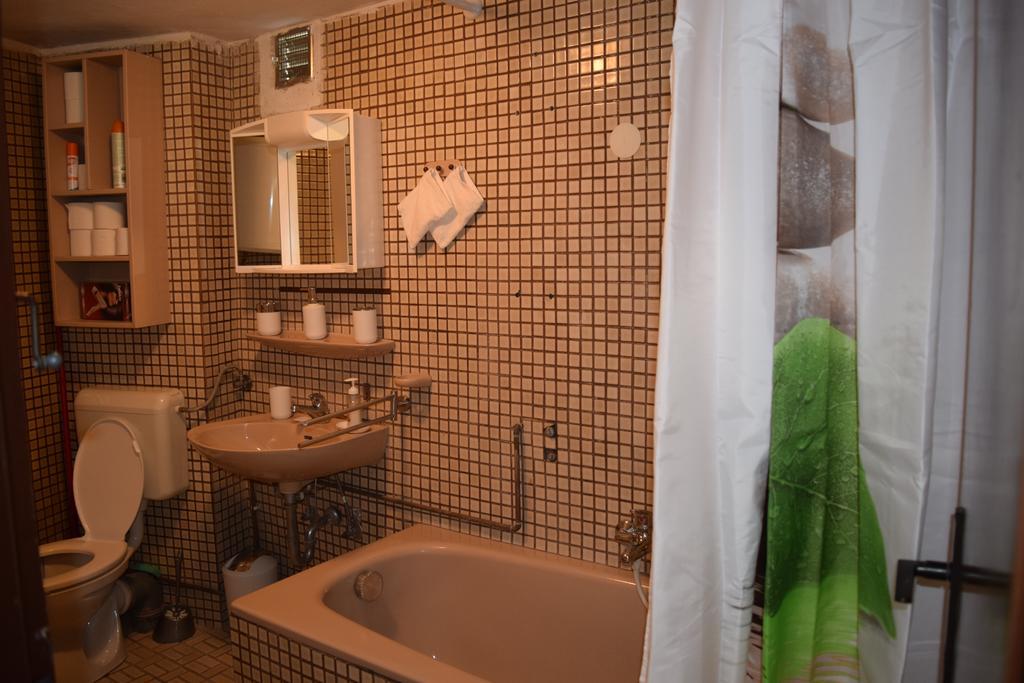 Apartment Klara シベニク 部屋 写真